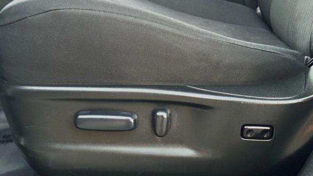 Photo of 2013 Gray Toyota Venza