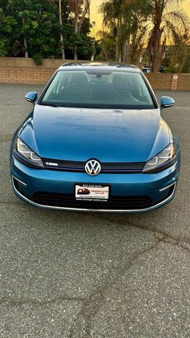 Photo of 2016 Blue Volkswagen e-Golf