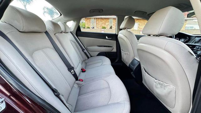 Photo of 2016 Sangria Kia Optima
