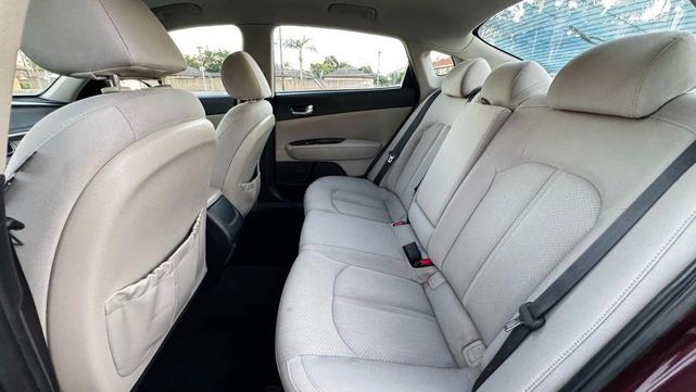 Photo of 2016 Sangria Kia Optima