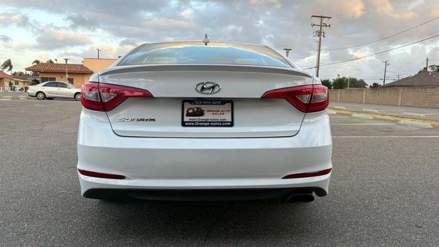 Photo of 2017 Quartz White Pearl Hyundai SONATA