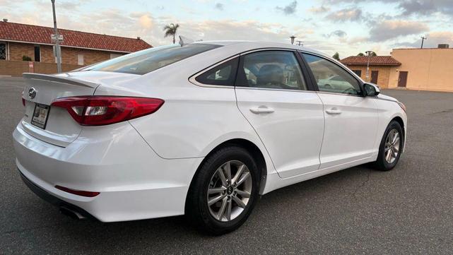 Photo of 2017 Quartz White Pearl Hyundai SONATA