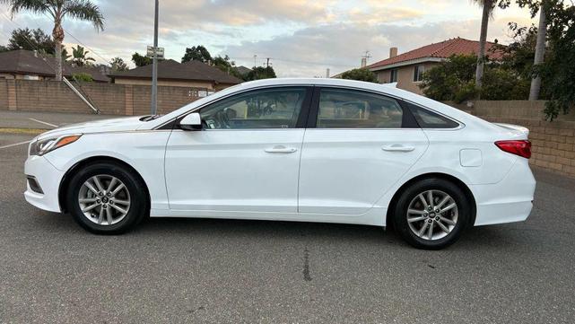 Photo of 2017 Quartz White Pearl Hyundai SONATA