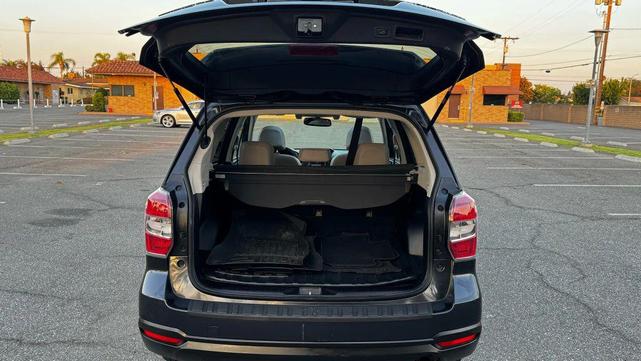 Photo of 2015 Dark Gray Metallic Subaru Forester