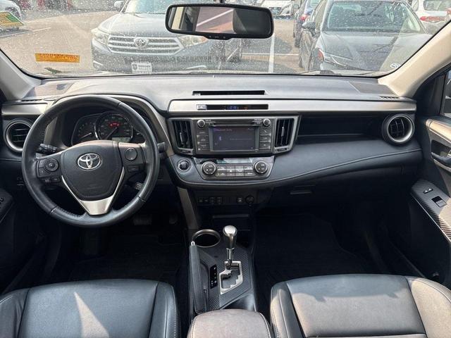 Photo of 2013 Magnetic Gray Metallic Toyota RAV4