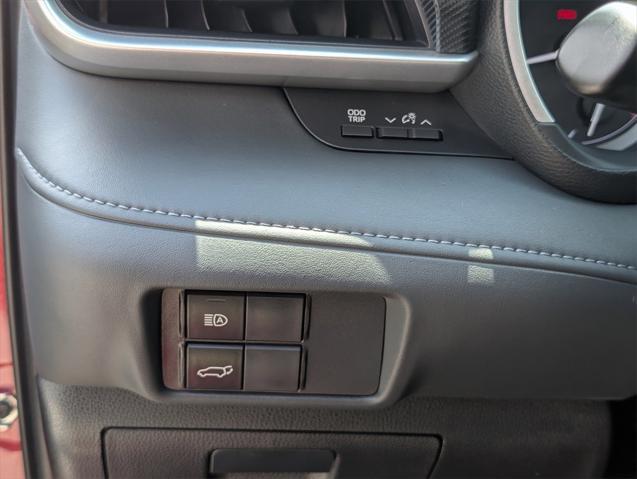 Photo of 2022 Ruby Flare Pearl Toyota Highlander