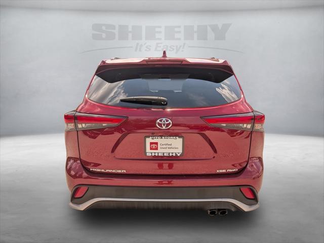 Photo of 2022 Ruby Flare Pearl Toyota Highlander