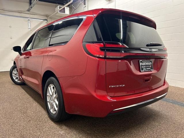 Photo of 2025 Red Chrysler Pacifica