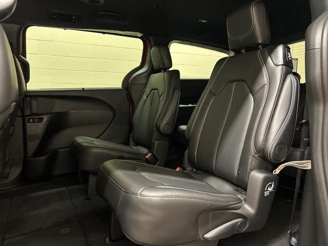 Photo of 2025 Red Chrysler Pacifica