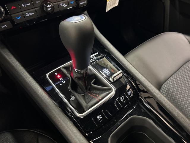 Photo of 2026 Bright White Clearcoat Jeep Compass