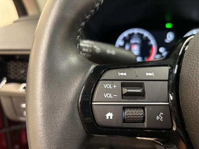 Photo of 2025 Silver Honda CR-V