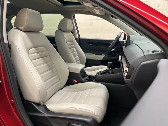 Photo of 2025 Silver Honda CR-V