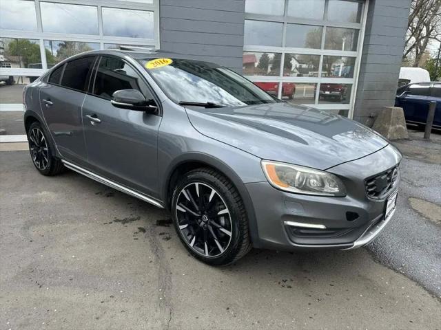 2016 Volvo S60 Cross Country