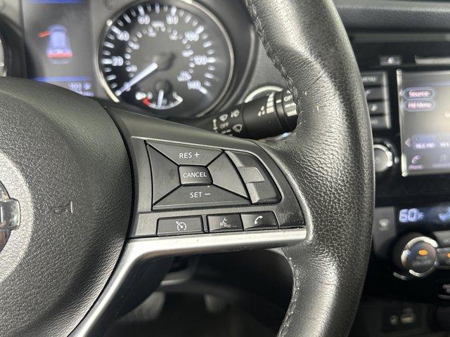 Photo of 2018 Magnetic Black Nissan Rogue