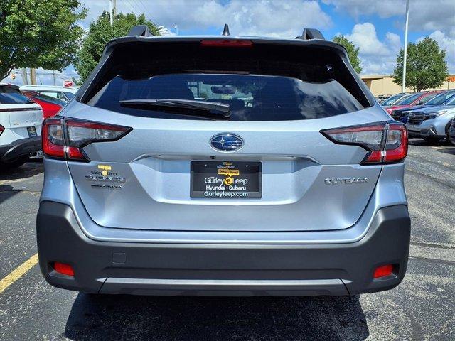 Photo of 2025 Ice Silver Metallic Subaru Outback