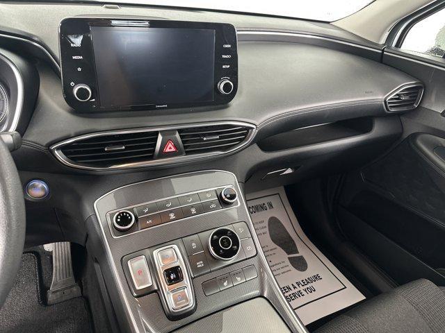Photo of 2022 Quartz White Hyundai SANTA FE
