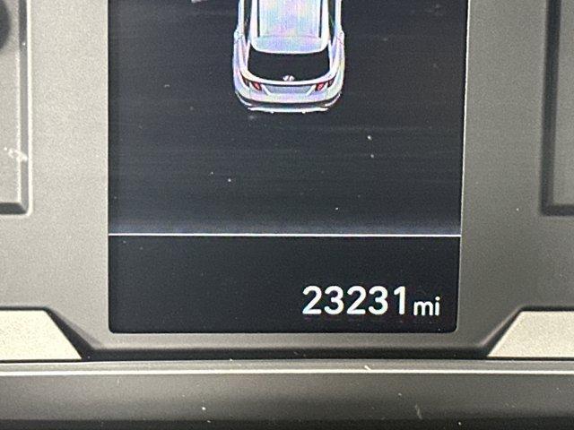 Photo of 2024 Black Pearl Hyundai TUCSON Hybrid