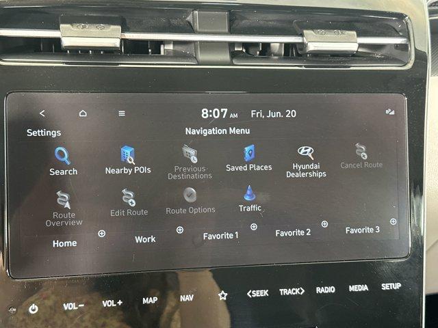 Photo of 2024 Black Pearl Hyundai TUCSON Hybrid