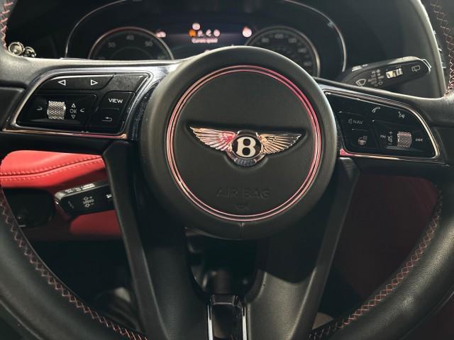 Photo of 2018 Glacier White Bentley Bentayga