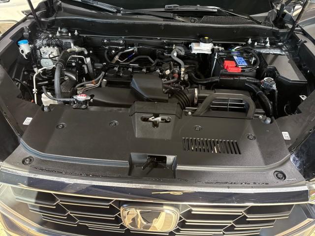 Photo of 2025 Meteorite Gray Metallic Honda CR-V