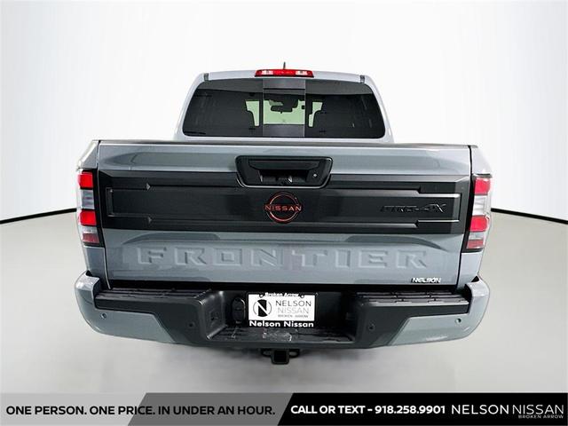 Photo of 2025 Boulder Gray Pearl Nissan Frontier