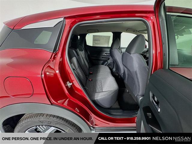 Photo of 2025 Scarlet Ember Tintcoat Nissan Kicks