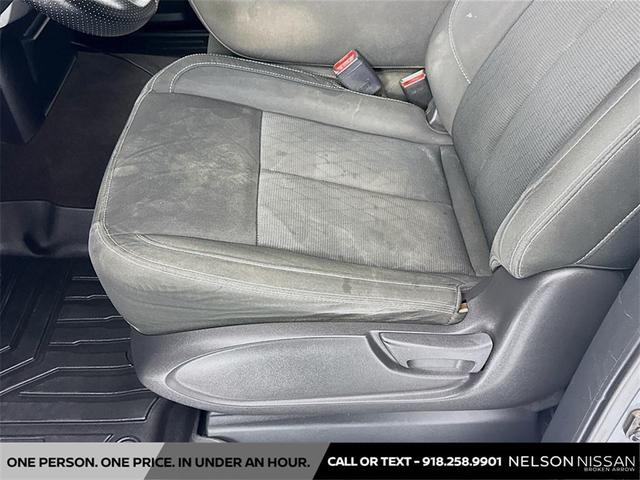 Photo of 2017 Gun Metallic Nissan Titan