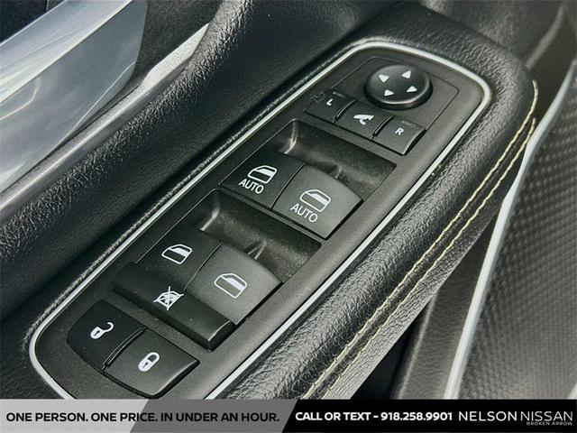 Photo of 2023 Bright White Clearcoat RAM 1500