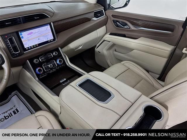 Photo of 2021 Summit White GMC Yukon