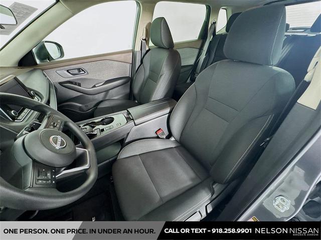 Photo of 2023 Gun Metallic Nissan Rogue