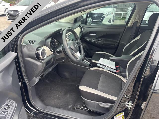 Photo of 2021 Super Black Nissan Versa