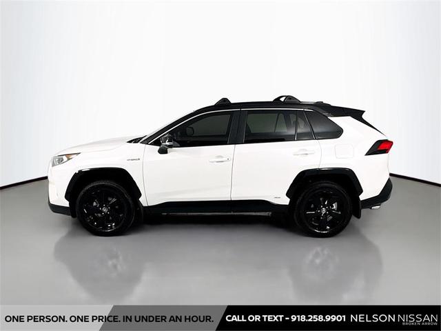Photo of 2021 Blizzard Pearl/Midnight Black Metallic Toyota RAV4 Hybrid