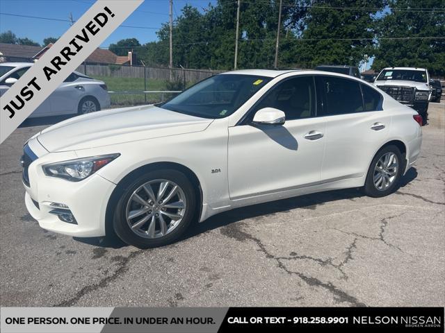 2016 Infiniti Q50