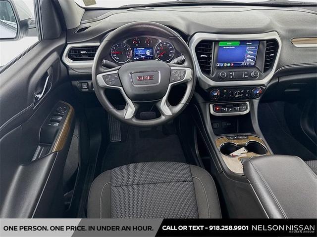 Photo of 2023 Summit White GMC Acadia