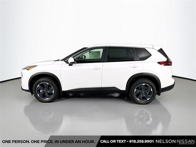 Photo of 2025 Everest White Pearl Nissan Rogue