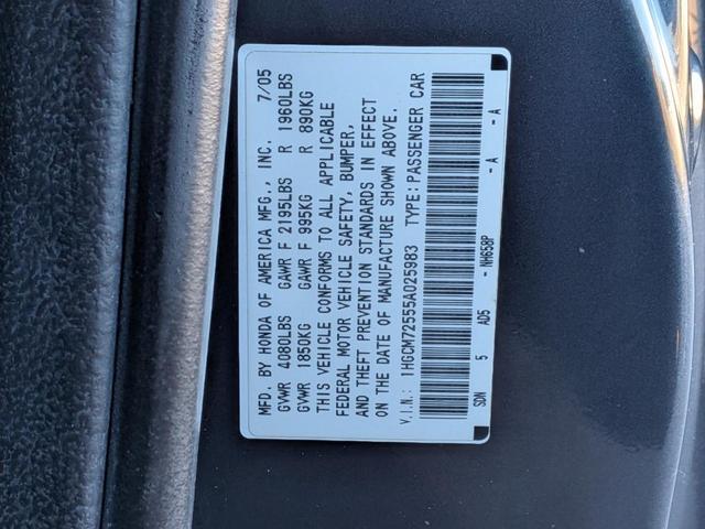 Photo of 2005 Graphite Pearl Honda Accord