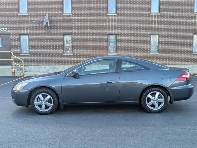 Photo of 2005 Graphite Pearl Honda Accord