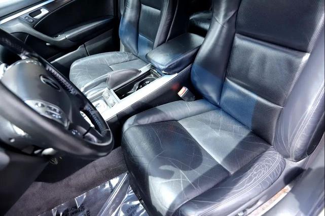 Photo of 2004 Satin Silver Metallic Acura TL