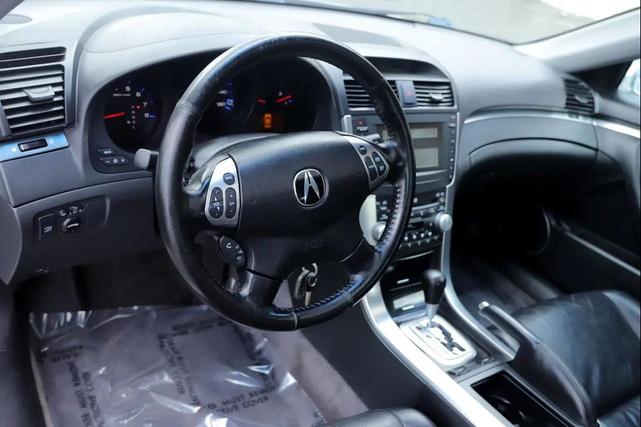 Photo of 2004 Satin Silver Metallic Acura TL