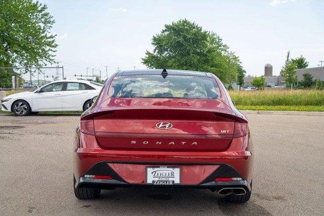 Photo of 2023 Ultimate Red Hyundai SONATA