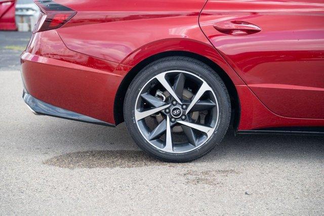 Photo of 2023 Ultimate Red Hyundai SONATA