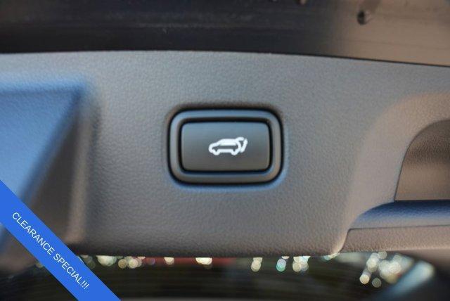 Photo of 2025 Abyss Black Pearl Hyundai PALISADE