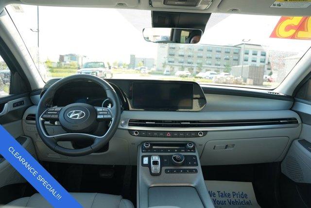 Photo of 2025 Abyss Black Pearl Hyundai PALISADE
