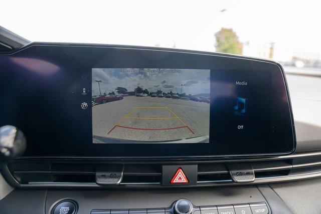 Photo of 2025 Amazon Gray Hyundai ELANTRA HEV