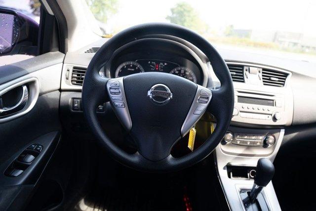 Photo of 2014 Aspen White Nissan Sentra