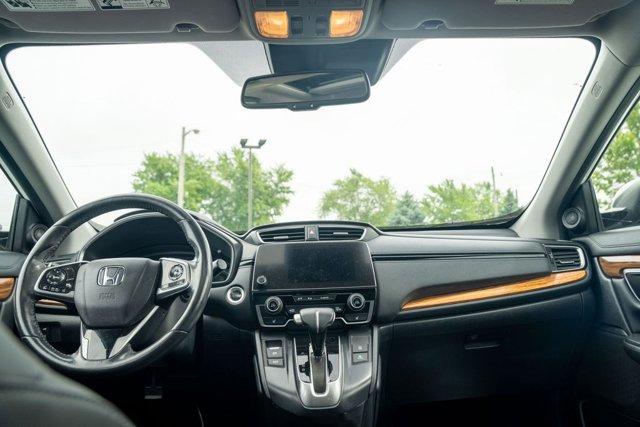 Photo of 2022 Platinum White Pearl Honda CR-V