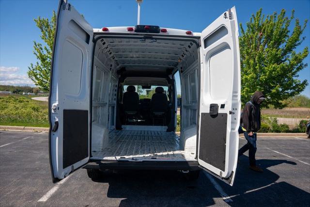 Photo of 2023 Bright White Clearcoat RAM ProMaster 2500