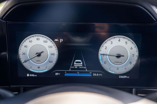 Photo of 2023 Onyx Black Hyundai ELANTRA