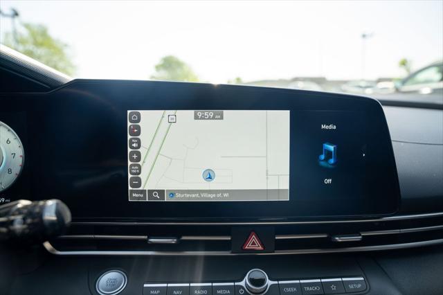 Photo of 2023 Onyx Black Hyundai ELANTRA