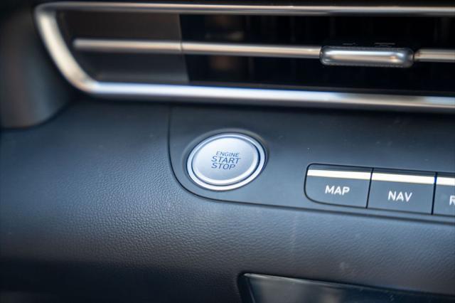Photo of 2023 Onyx Black Hyundai ELANTRA